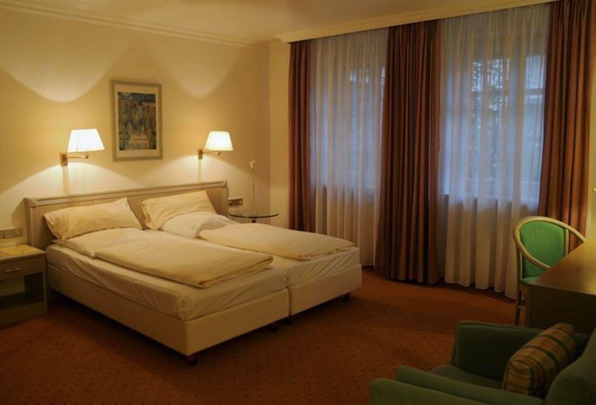 Asam Hotel Muenchen Ngoại thất bức ảnh