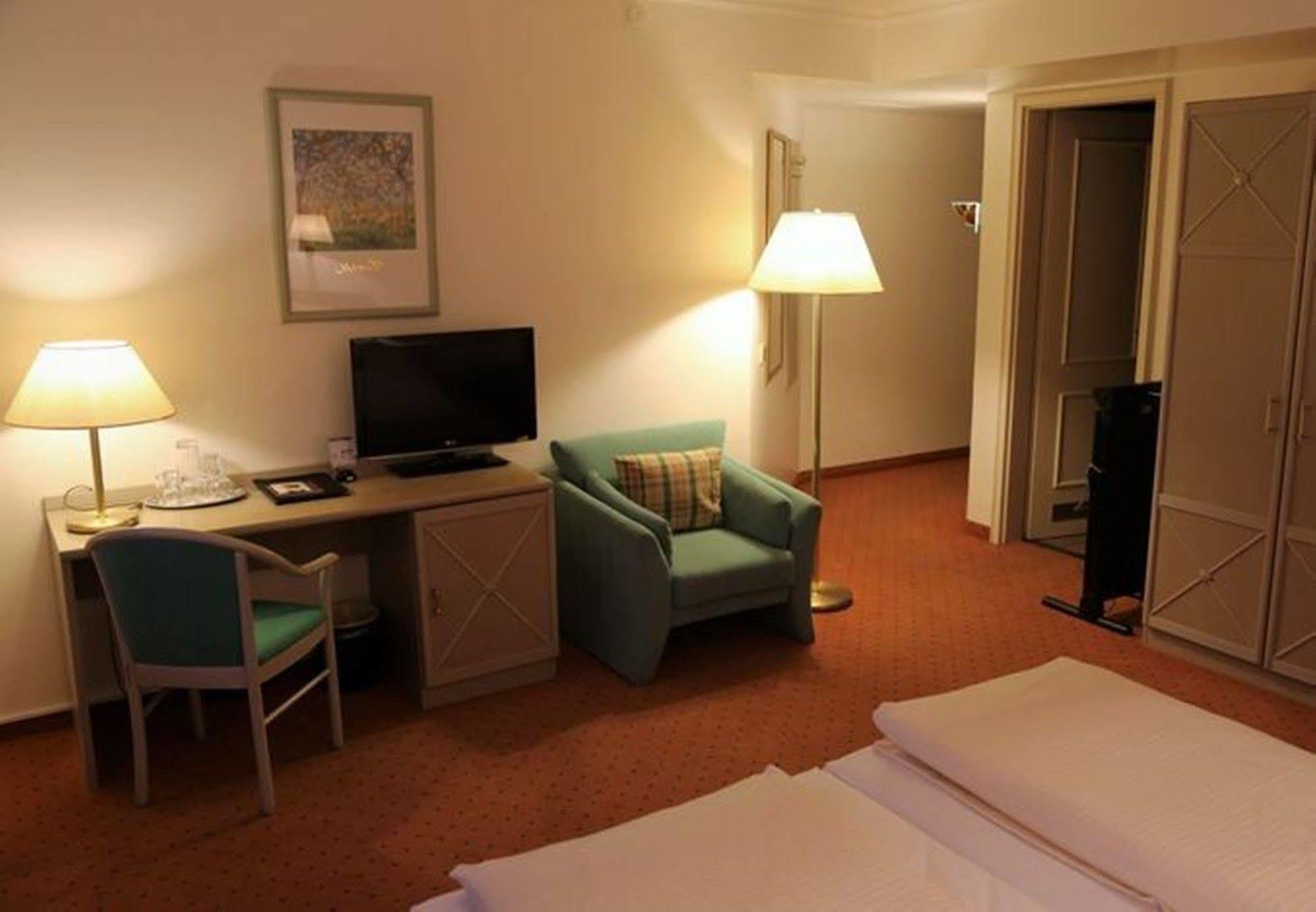 Asam Hotel Muenchen Ngoại thất bức ảnh